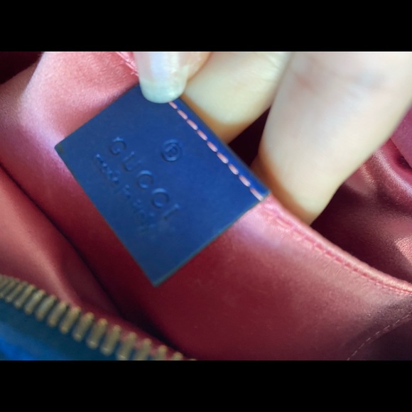 Gucci Marmont crossbody camera bag - Picture 4 of 10